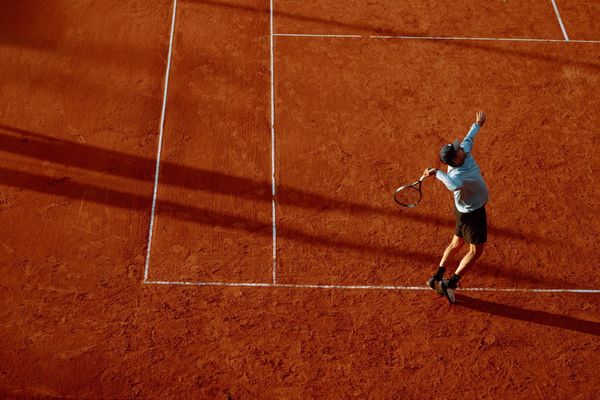 Où jouer au tennis à Valencia : pistes, clubs et enfants ?