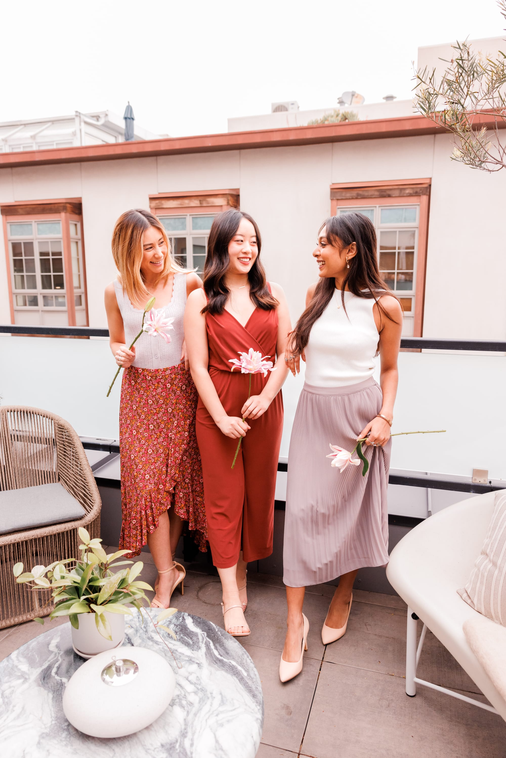 5 Flirty Petite Valentine’s Day Outfits You'll Fall in Love With