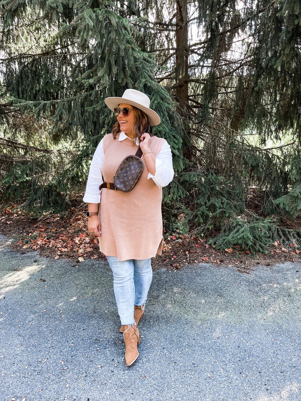 best dress for short curvy women How to Dress Your Body When You're Short and Curvy Cristina Langridge