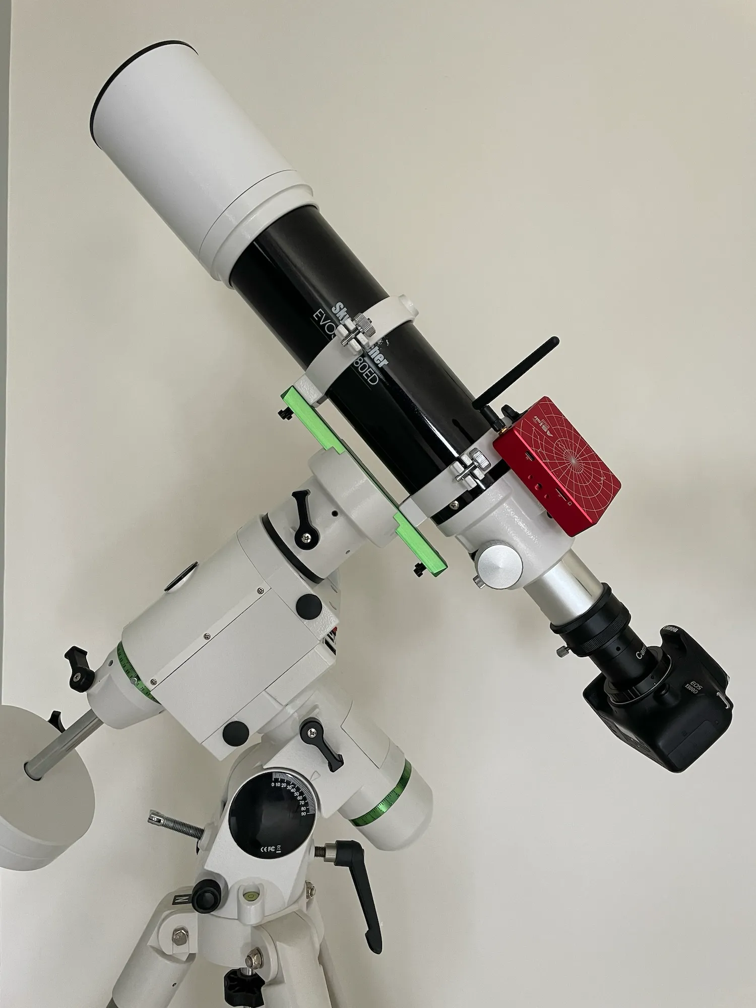 Asiair fixé sur une lunette