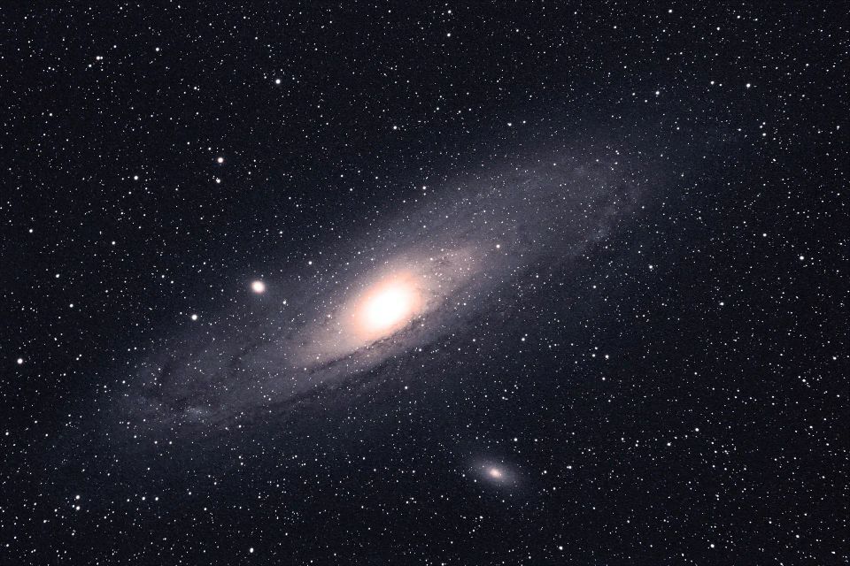Galaxie d'Andromède : comment la trouver et l'observer à l'Œil Nu