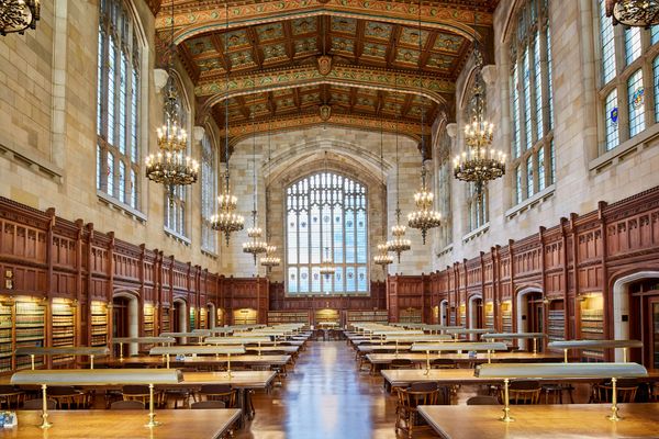 Library of Congress Thoroughly Regrets Accepting All Tweets into Historical Record