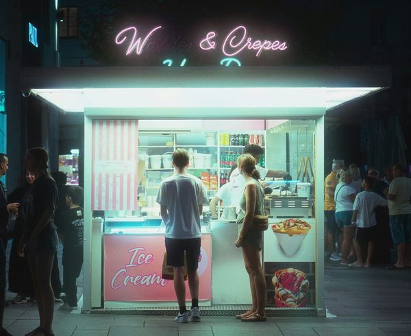 Ice Cream Shop with only 4 Stars Must Be Godawful