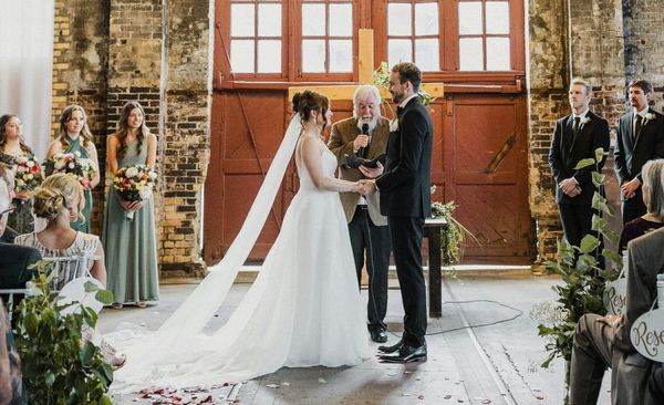 More Engaged Couples Opting to Write Own Vows of Revenge