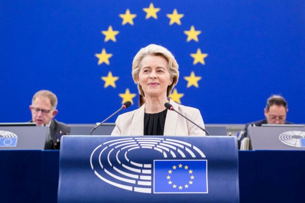 EU Finally Takes Advantage of Brexit to Drop Weird British Spellings