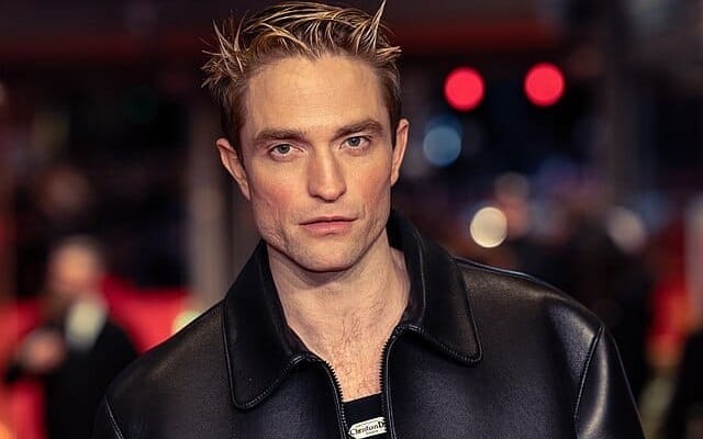 Robert Pattinson