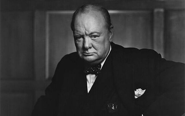 Winston Churchill, parola, crisi e volontà di resistere
