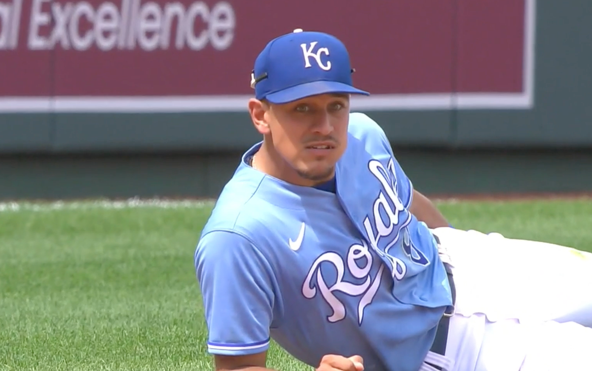 Oops! The Gold Gloves commit an error