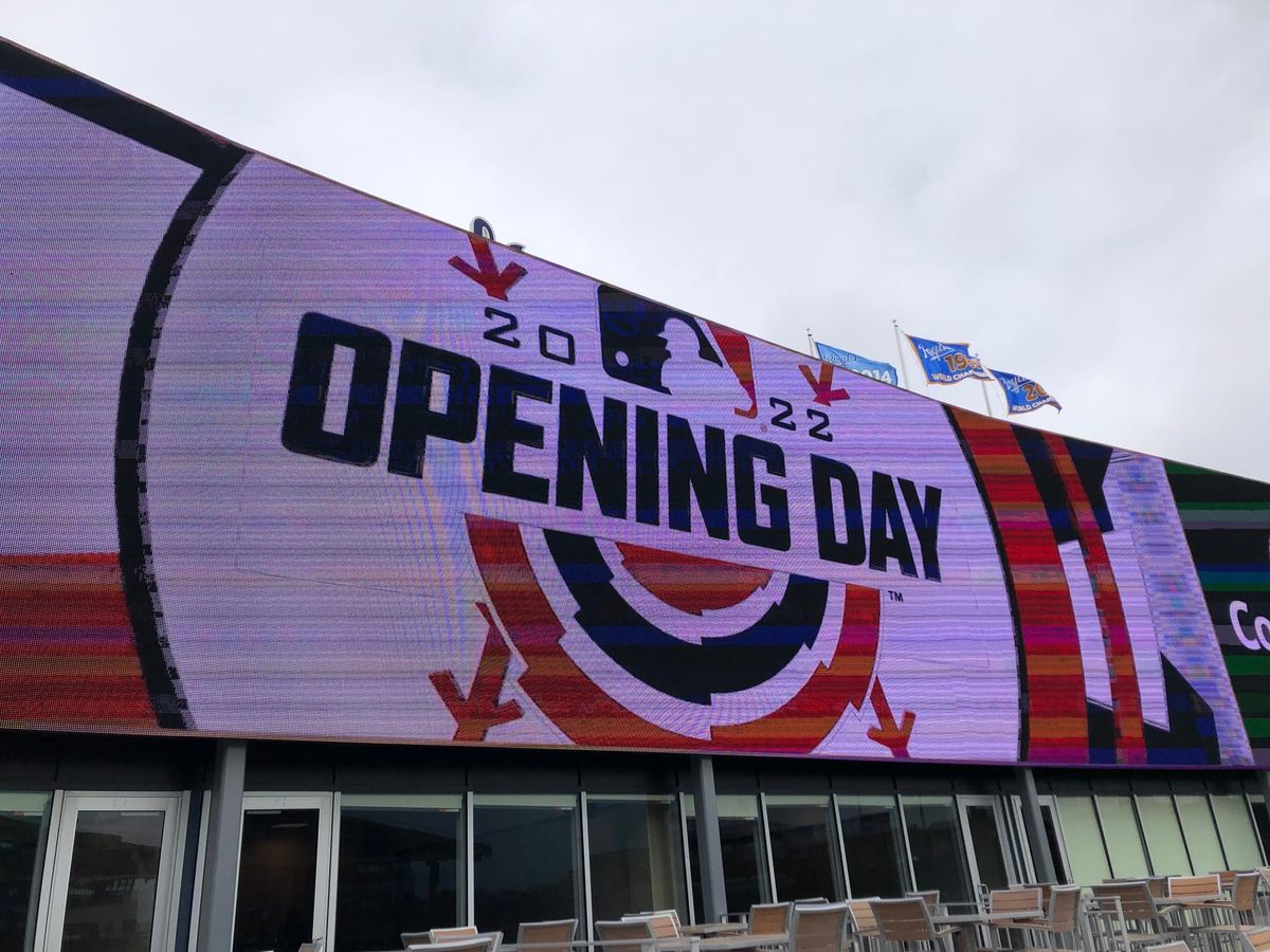 Royals set their Opening Day roster