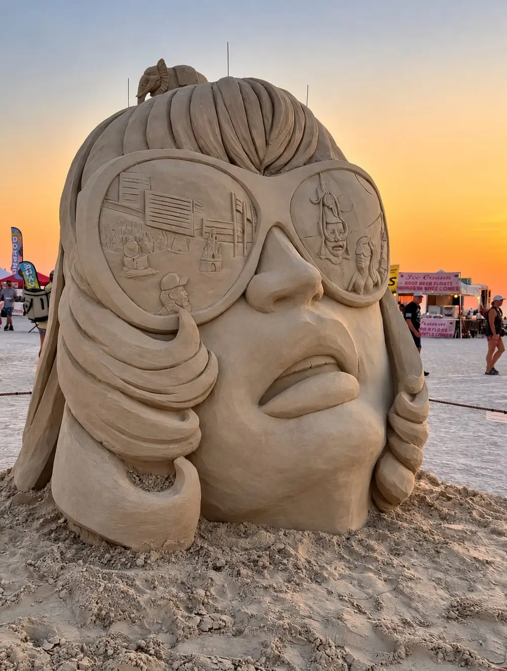 Sanding Ovations sand sculpture on Treasure Island Beach