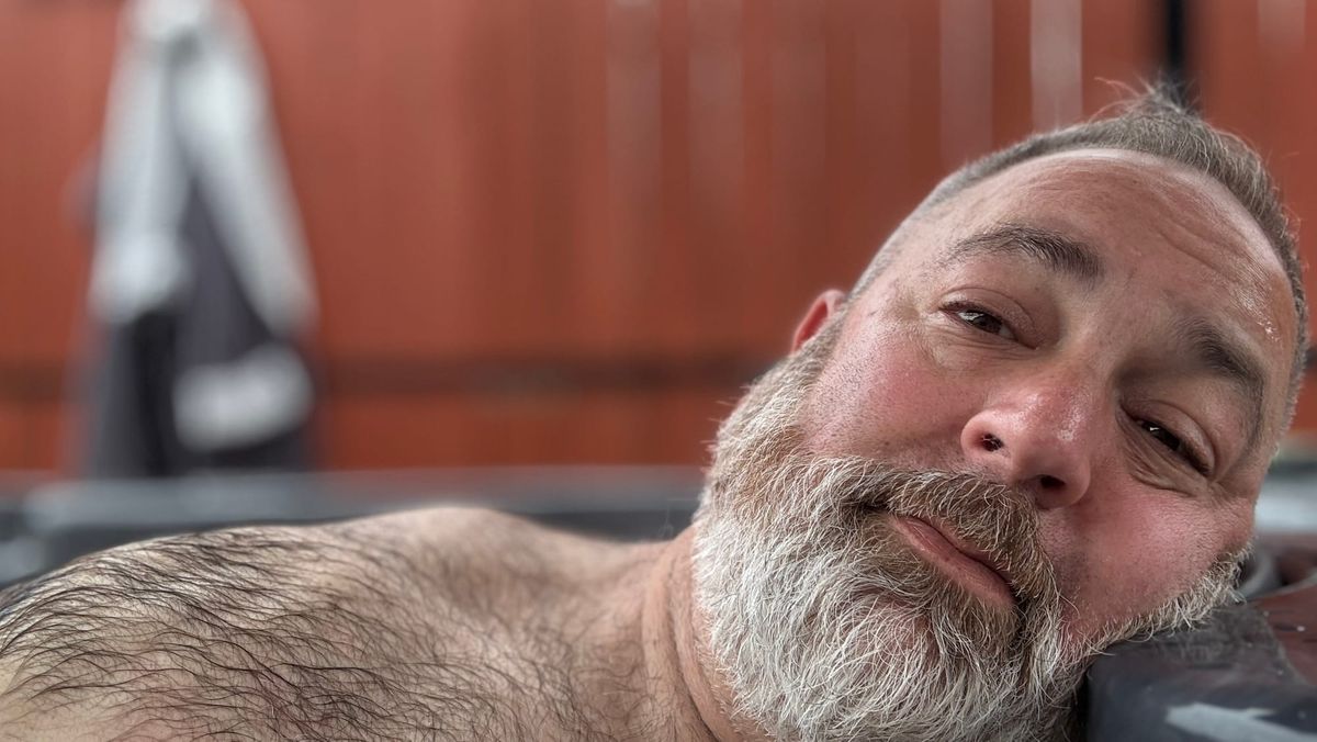 How long can a human tread water?