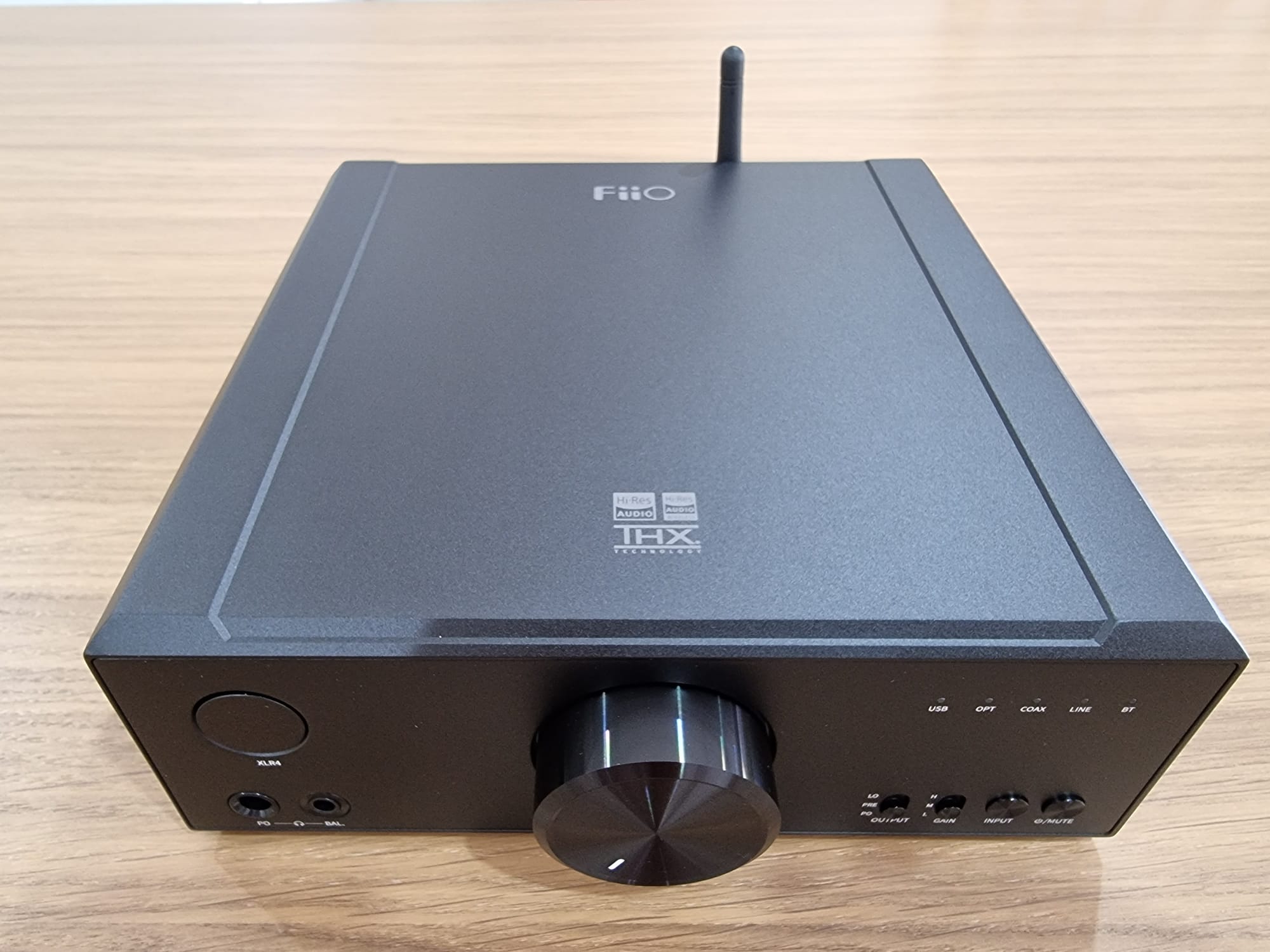 FiiO K9 desktop headphone DAC/amp