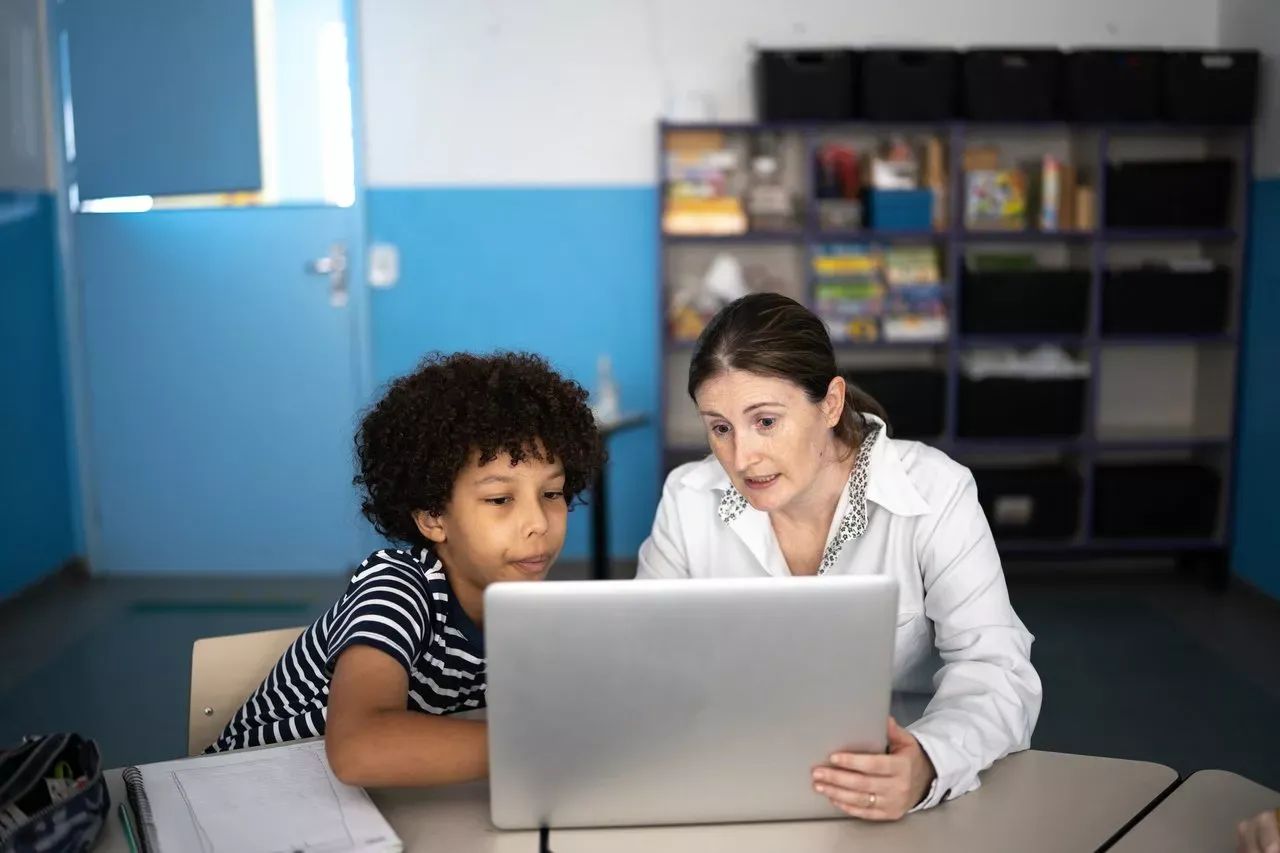 Como orientar alunos sobre o uso do ChatGPT