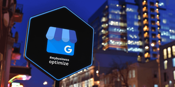 Cartello stradale con il logo di Google My Business