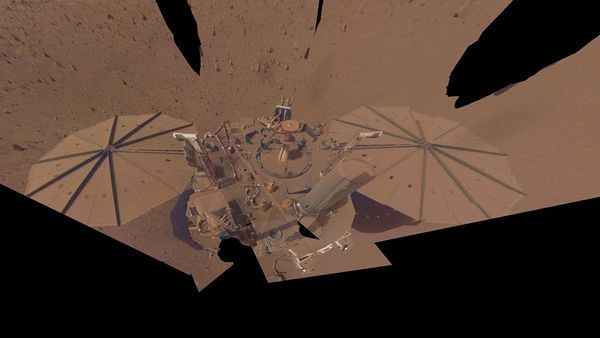 Emergence of the Interplanetary Telecom Industry