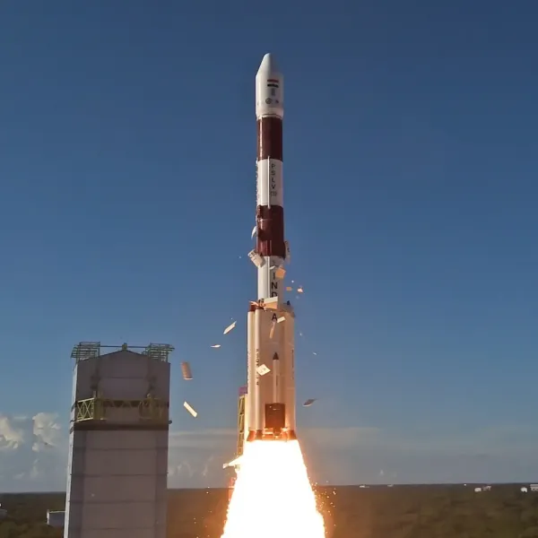 Develop new space ecosystem with private role: Giri
