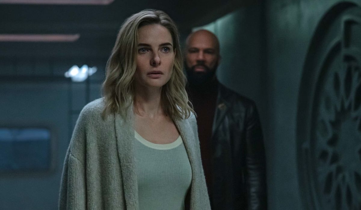 'Silo' Boss Previews Season 3 Mystery Arcs 'Separated by 350 Years,' Juliette's New Foe