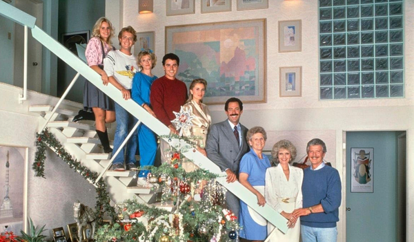 A Special Edition of 'A Very Brady Christmas' Figures Into The CW's Holiday Plans