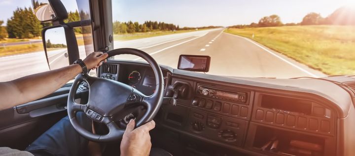 Estimated 4% of truck drivers aren't properly licensed