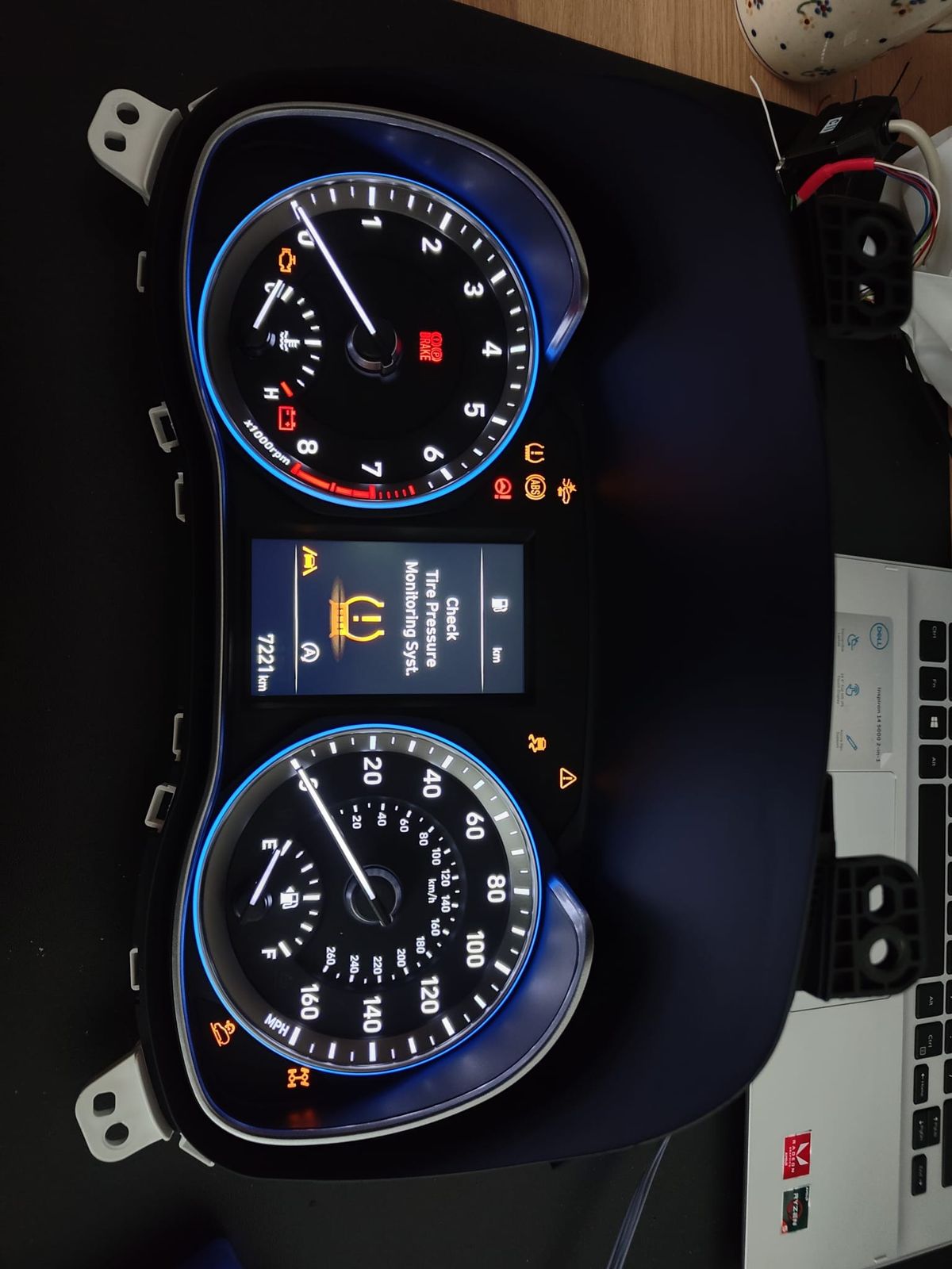 Kia Stonic Instrument Cluster with R7F701403. Programming by Dash Plug