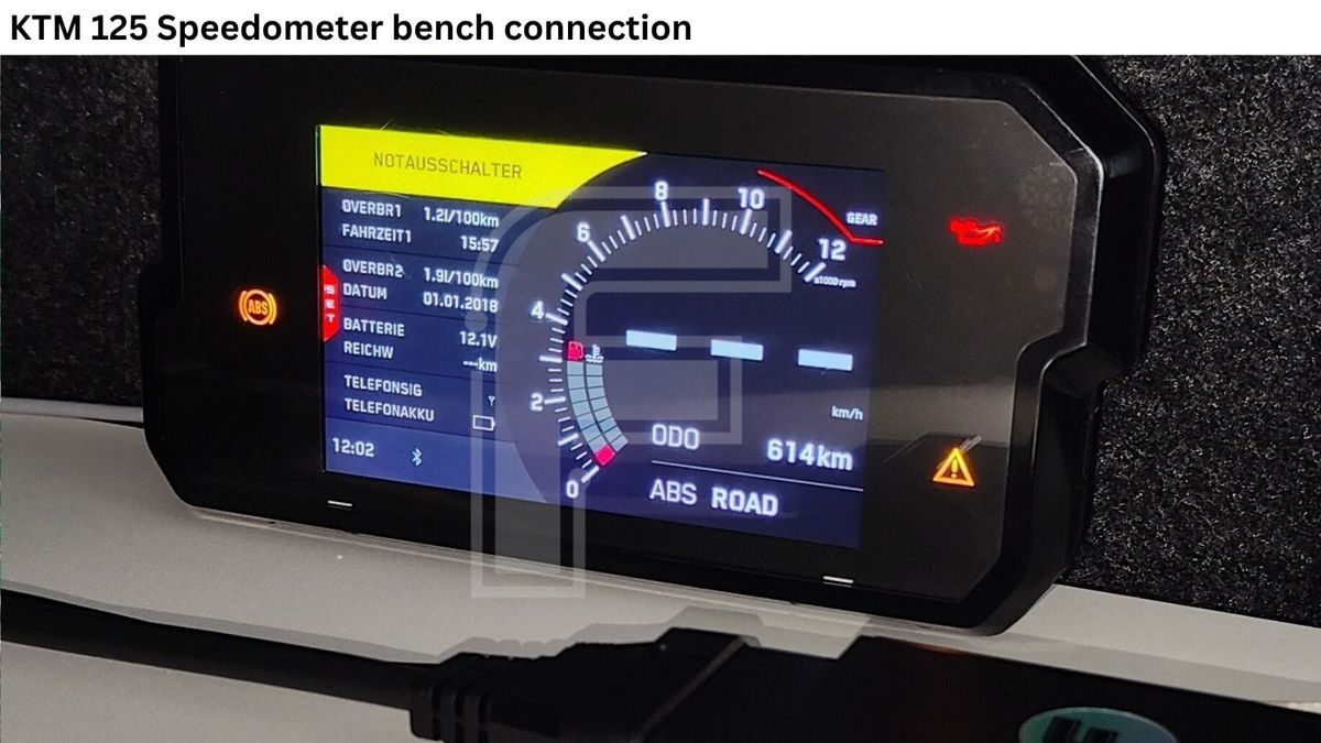 KTM 125 SPC5645S Speedometer Programming with FORZA 614