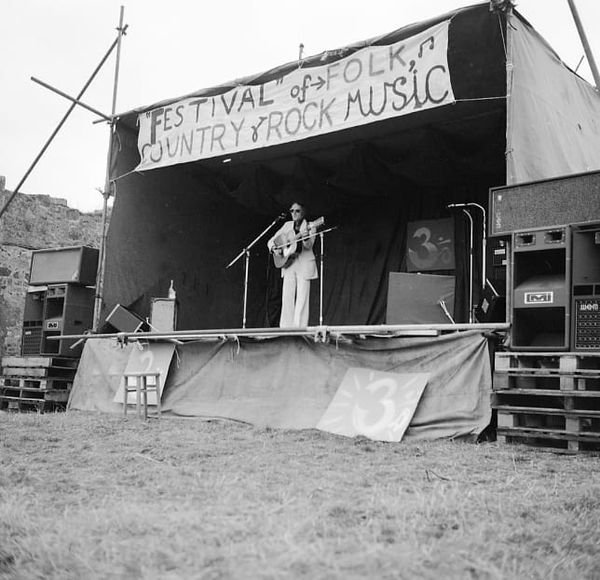 VEF 50: "The castle in the distance, and just that feeling at that age, what a massive gig!"