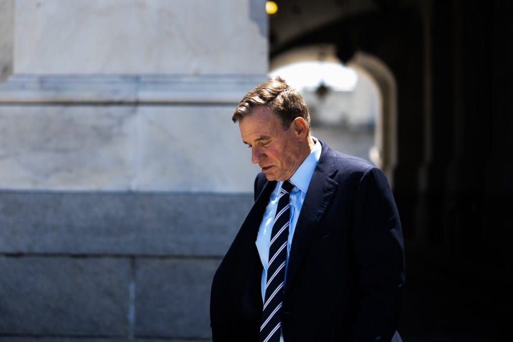Mark Warner's first-of-its-kind AI-agent bill carries a catch for tech firms