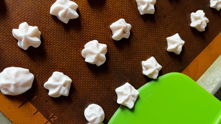 Homemade Yogurt Melts: Apparently Not Just for Babies