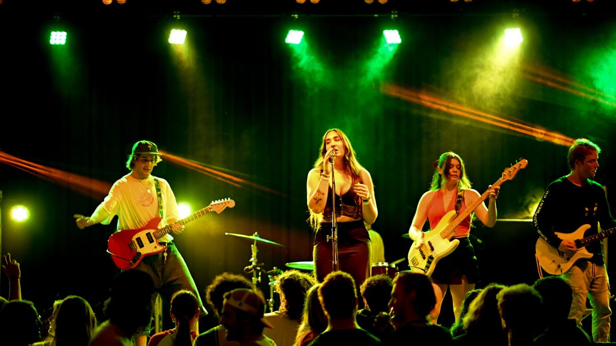 Meeting O-Week Stars