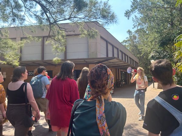 Students rally for ‘Yes’ ahead of referendum vote