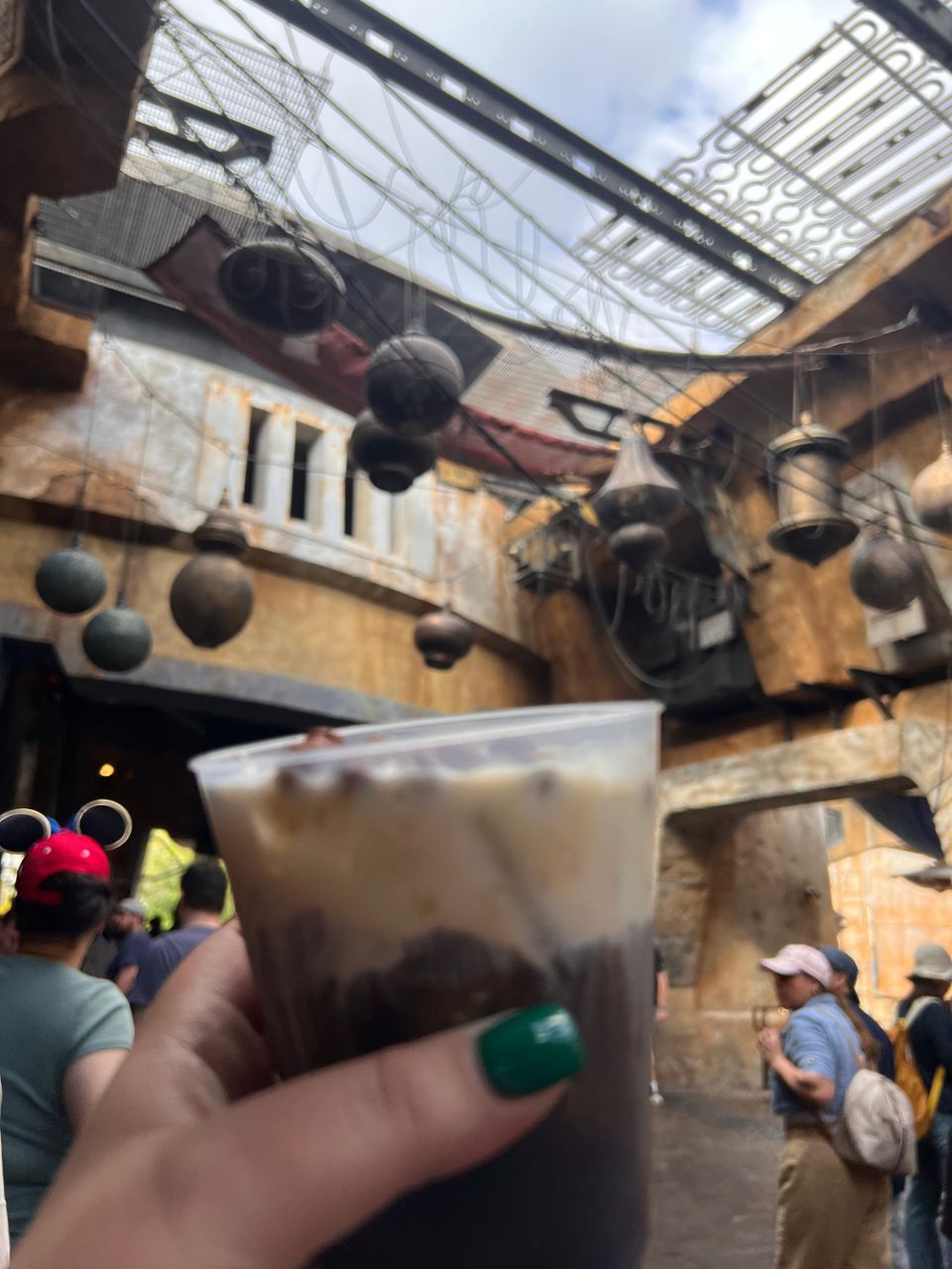 Sipping Cold Brew at Galaxy’s Edge: A Coffee Lover’s Dream in a Galaxy Far, Far Away (Plus a DIY Recipe!)