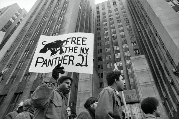 Solidarity With Jakhi McCray: Until All Walls Fall!