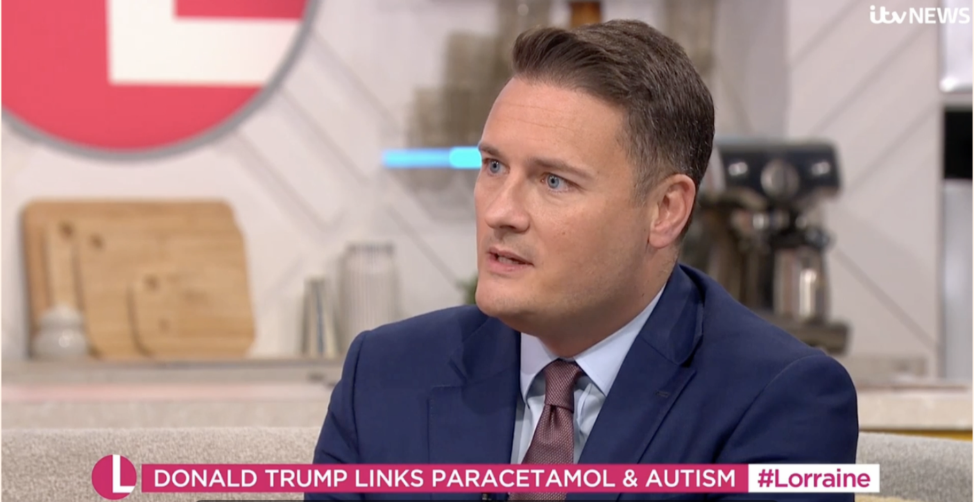 Wes Streeting speaking to daytime TV host Lorainne Kelly.