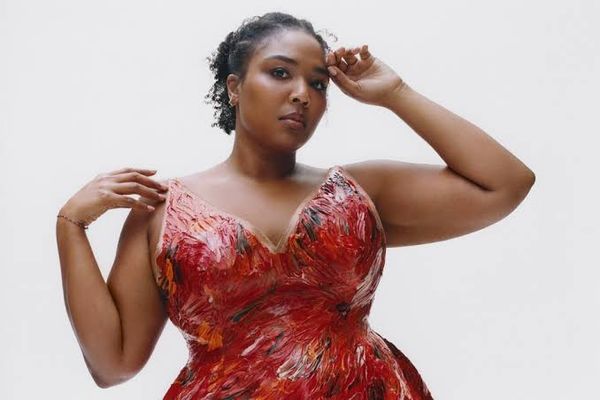 Her Instagram is full of self-love affirmations, sunrise photos, and “choosing me” captions. Her reality is loneliness.