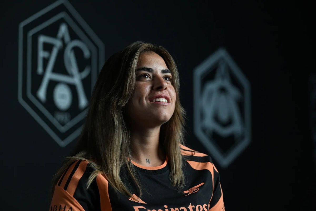Misa Rodriguez Signs For Arsenal Women