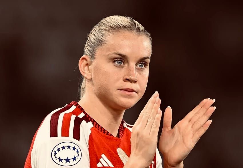 Finally on the scoresheet, but Alessia Russo is left pondering how Arsenal Women let a 2 goal lead slip against Paris FC
