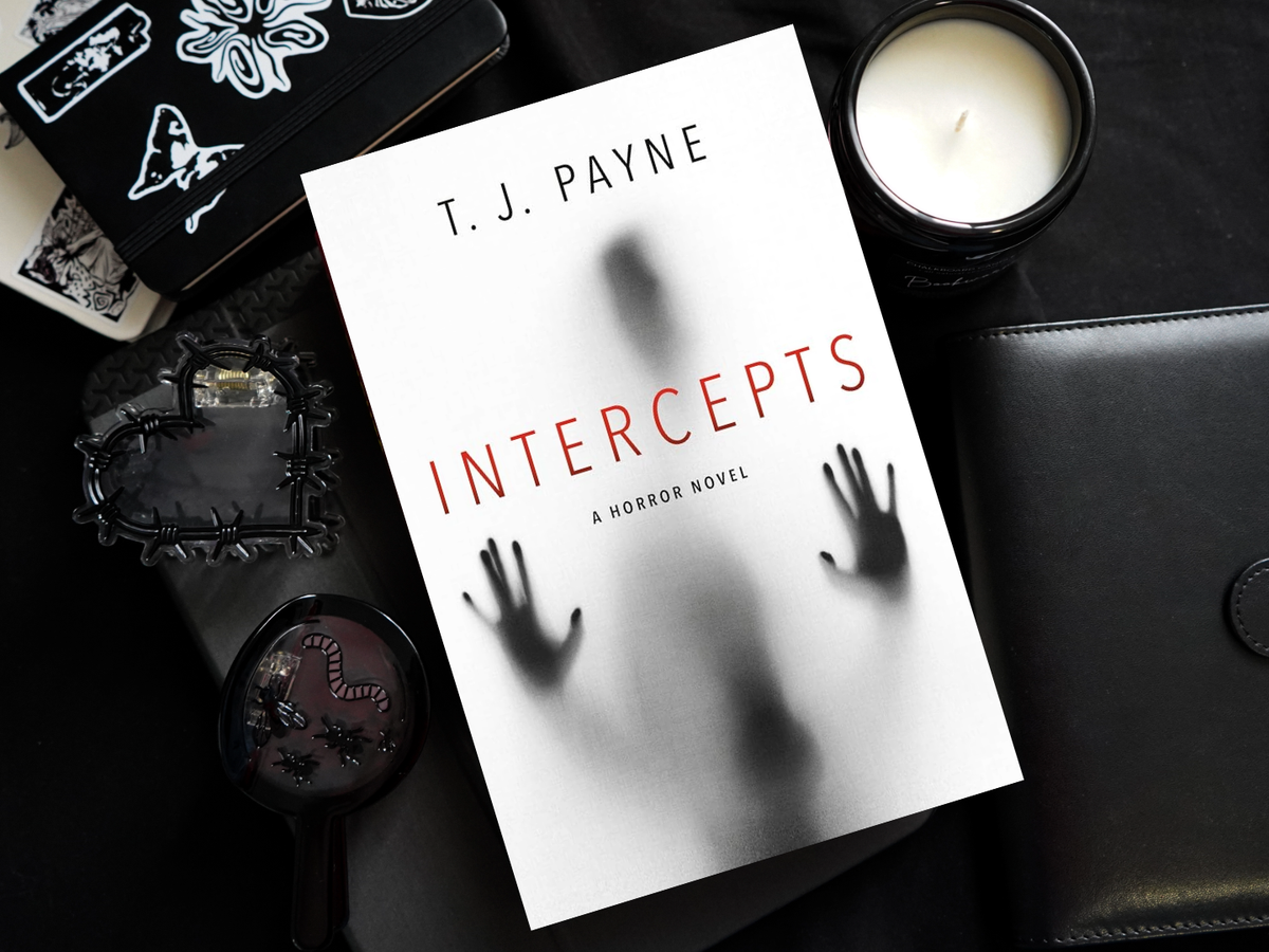 Intercepts: A Horror Novel T.J. Payne