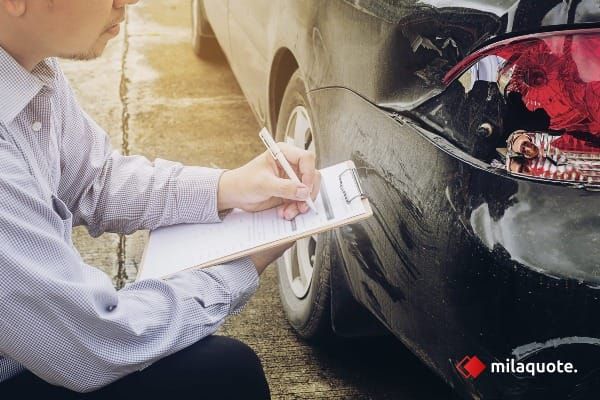 How Deductibles Impact Your Auto Insurance Costs