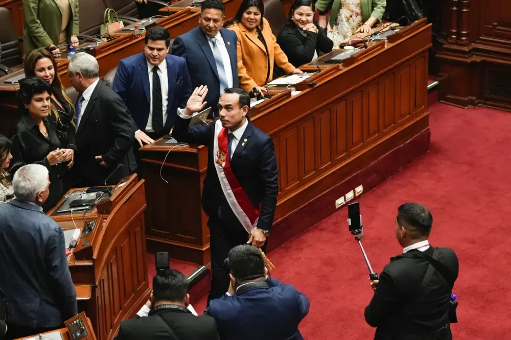 Peru’s President Addresses Suspicions Following “Hidden” Meetings with Chinese Businessman