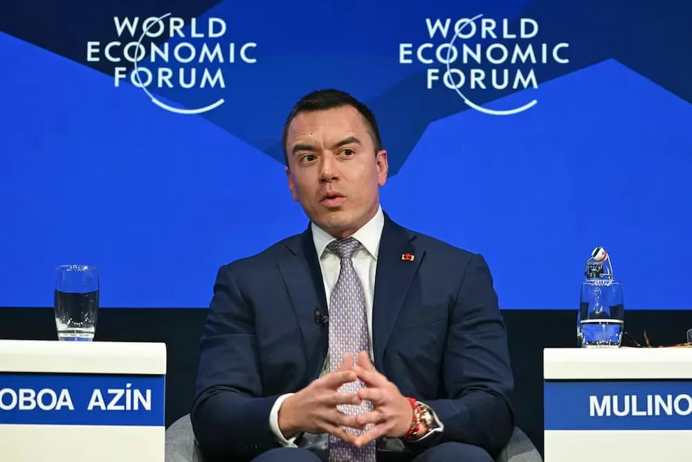 Noboa of Ecuador Attends Davos Forum to Spur Economic Investment