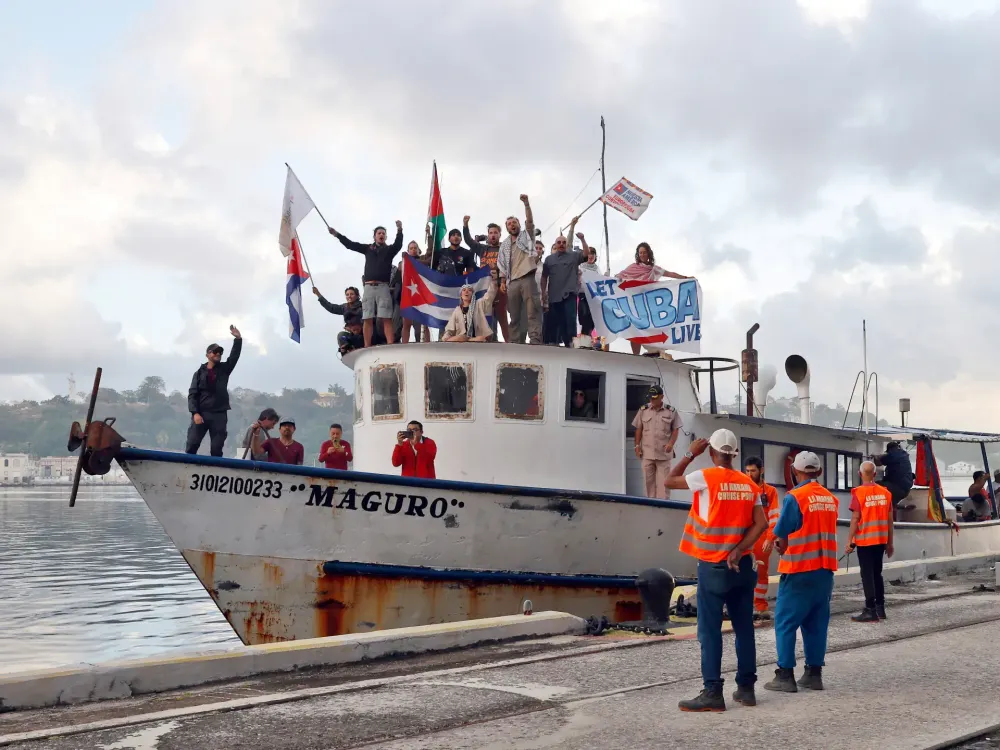 Did the U.S. Strike Two Aid Boats Carrying a Toddler in the Caribbean? A Mexican Outlet Says There’s a Possibility
