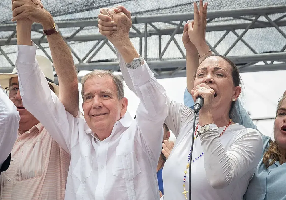 Machado & González Formally Reject U.S.-Backed Venezuela Dialogue With Rodríguez Regime