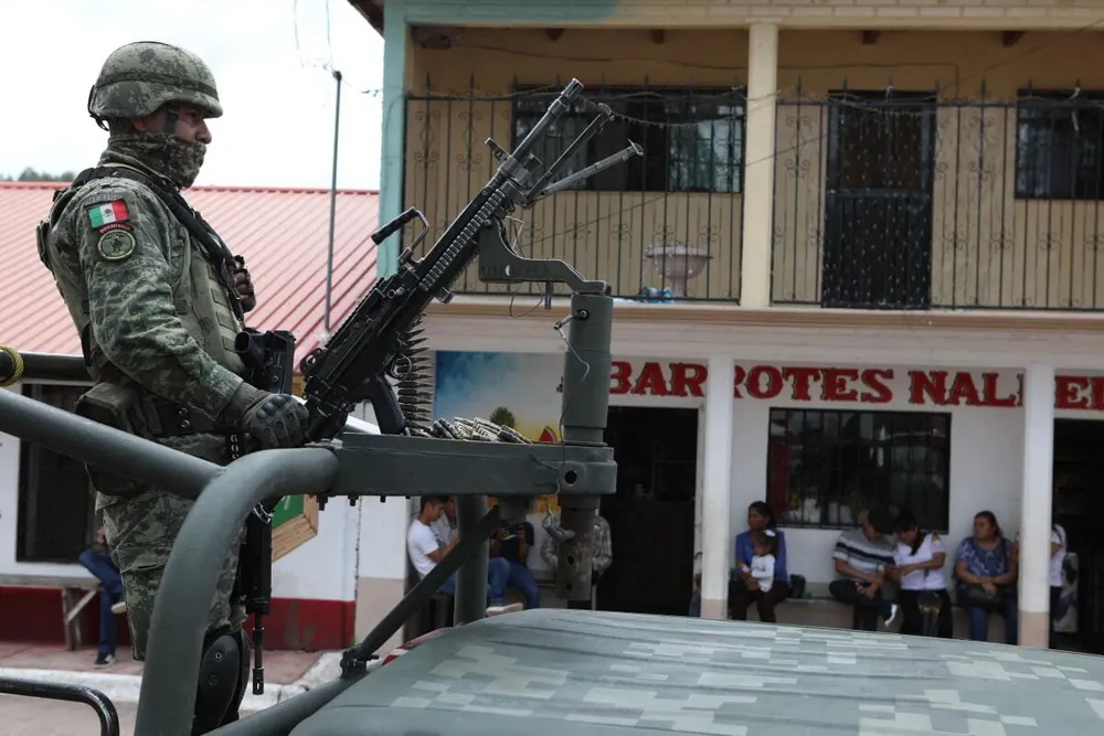 Sociedad Media Now: Massacre In Chiapas as U.S. DOJ Unseals Another Narco Case, Pentagon Halts Boat Strikes After One Year