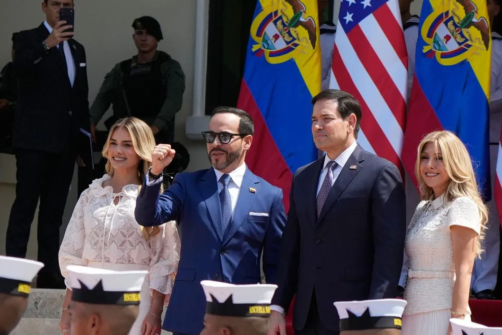 Sociedad Media Now: U.S. Sinks Cartel Vessel in Pacific, Rubio In Barranquilla, Mexico Captures Key Drug Boss With U.S. Intel