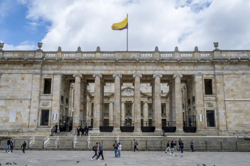 How Colombia’s Fiscal Crisis Ballooned, and the Government’s Plan to Contain it