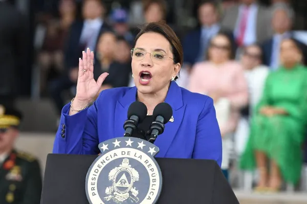 Honduran President Castro Orders Recount of November Election