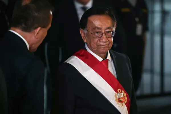 Peru in Crisis: A Stalled F-16 Deal, Two Cabinet Resignations & a New Impeachment Threat — Six Weeks Before the Runoff