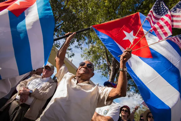 Is Miami Becoming a Refuge for Latin America’s Press? The Journalists Who Left — and Landed Here
