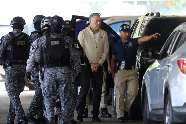 Suspect in 1994 Panama Plane Bombing Extradited From Venezuela After 30 Years
