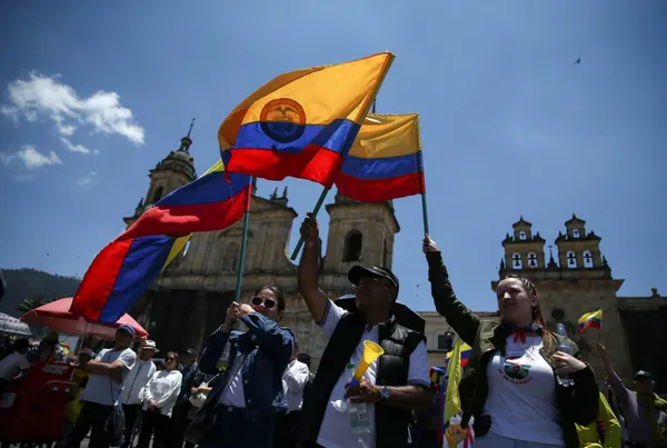 Colombia at the Crossroads: Fuel Crisis, Ecuador’s Trade War & an Election to Define the Country’s Economic Future